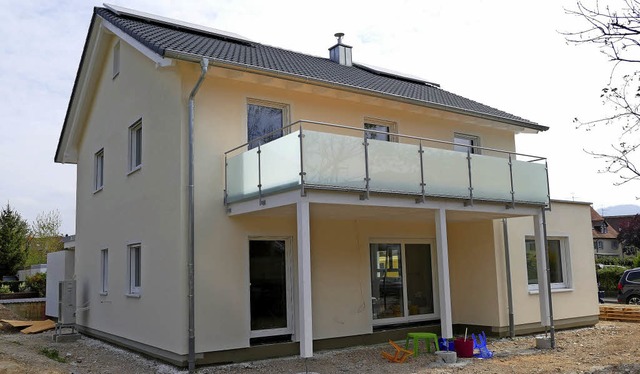 Das schlsselfertige Held-Haus kann am...ag in Bad Krozingen besichtigt werden.  | Foto: Susanne Mller