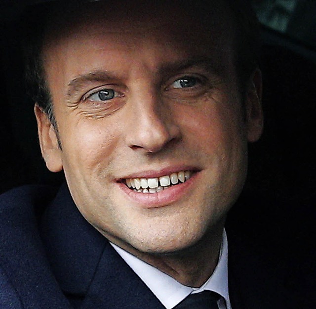 Emmanuel Macron ist der Pro-Europer i...n vertritt das Lager der EU-Kritiker.   | Foto: AFP