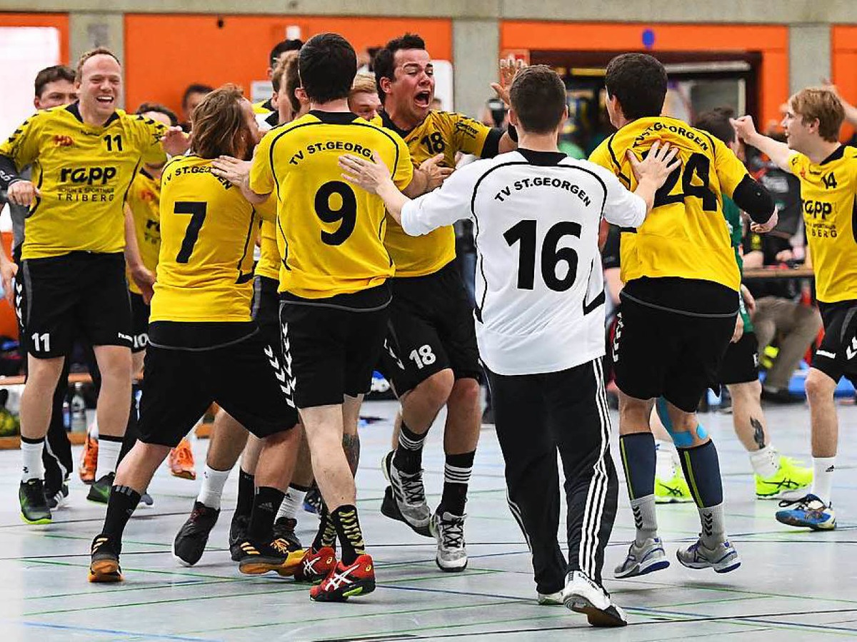 Gut und gerne 600 Zuschauer in der rappelvollen St. Georgener Roberghalle fieberten beim Spitzenspiel der Handball-Landesliga mit. Am Ende bejubelte St. Georgen die Meisterschaft, Herbolzheim war geschlagen. Zumindest fr dieses eine Spiel.