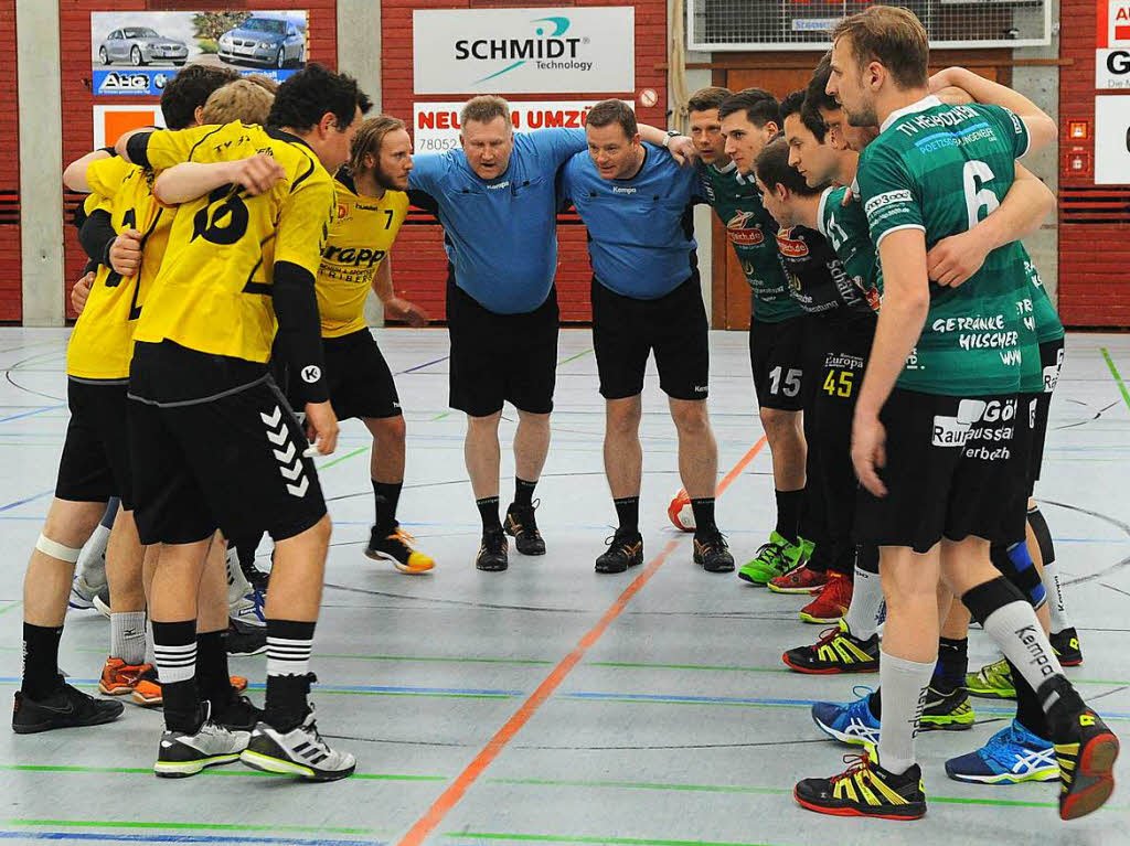 Gut und gerne 600 Zuschauer in der rappelvollen St. Georgener Roberghalle fieberten beim Spitzenspiel der Handball-Landesliga mit. Am Ende bejubelte St. Georgen die Meisterschaft, Herbolzheim war geschlagen. Zumindest fr dieses eine Spiel.