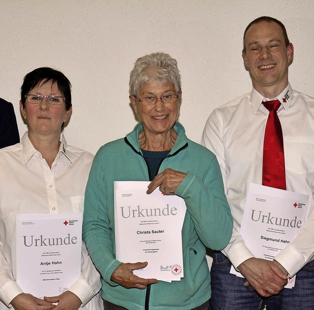 Antje Hahn, Christa Sauter, Siegmund Hahn sind seit vielen Jahren aktiv.   | Foto: Dieter Erggelet