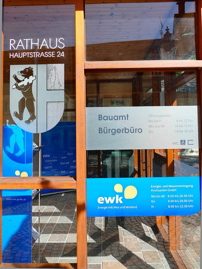 Die Umzugskartons sind gepackt. Die Fachbereiche Bürgerservice und das Bauamt der Gemeinde Kirchzarten können die neuen Räume in der Talvogtei beziehen. Die Umzugskartons sind gepackt. Die Fachbereiche Bürgerservice und das Bauamt der Gemeinde Kirchzarten können die neuen Räume in der Talvogtei beziehen.