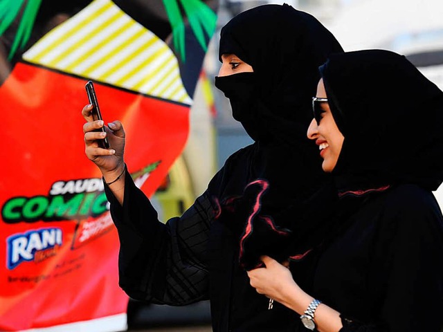 Westliche Popkultur in Saudi-Arabien: ...stmals in der Stadt Jeddah stattfand.   | Foto: AFP