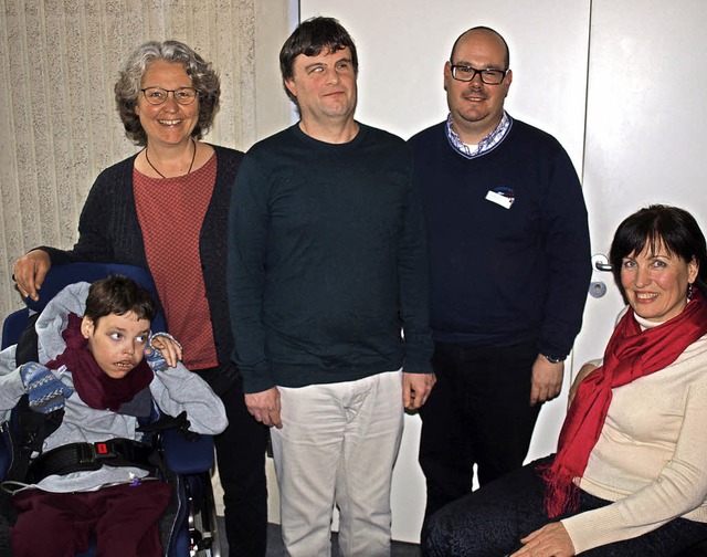 Sie engagieren sich beim  Behindertenb...wngler,  Jan Wenner und Irena Rietz.   | Foto: Paul Schleer