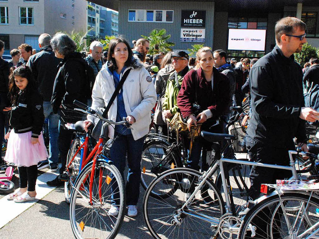 Fahrradbrse der IG Velo am Meeraner Markt: Fast schon Druggete