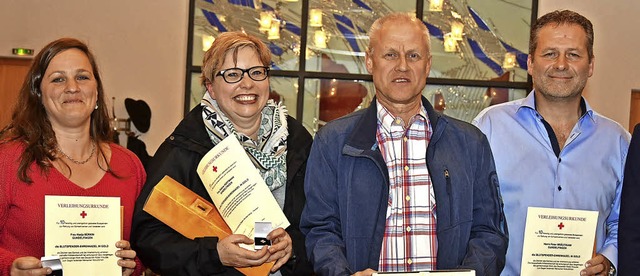 Ausgezeichnet:  Nadja Brkin, Sabine H...mmer und Peter Brutigam (von links).   | Foto: Steinhart