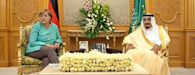 Kanzlerin Angela Merkel trifft bei ihr...alman bin Abdulaziz al-Saud zusammen.   | Foto: AFP