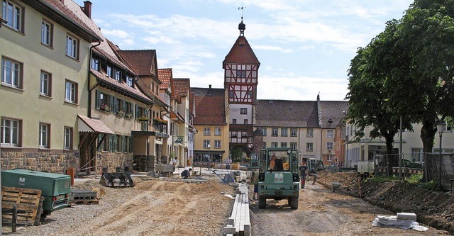 Viele Jahre dauerte die Sanierung der ...inger Strae whrend der Bauarbeiten.   | Foto: Dagobert Maier