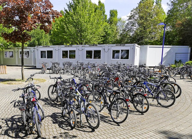 An den Breisacher Schulen gibt es zu w...e Klassen in Containern unterrichtet.   | Foto: Burkart