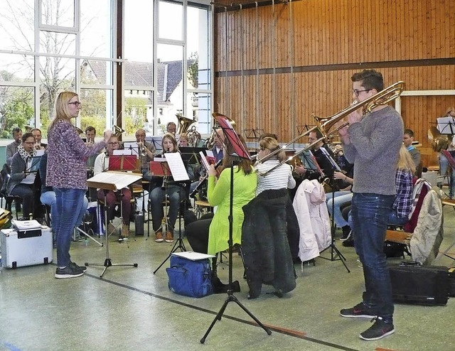 Konzentriertes Proben in der Wutachhal...ntensiv auf das Frhlingskonzert vor.   | Foto: Gertrud Rittner