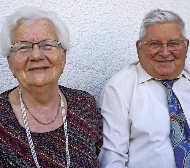 Erika und Hermann Dufner aus Oberwinde...ern am 4. Mai ihren 60. Hochzeitstag.   | Foto: Hringer