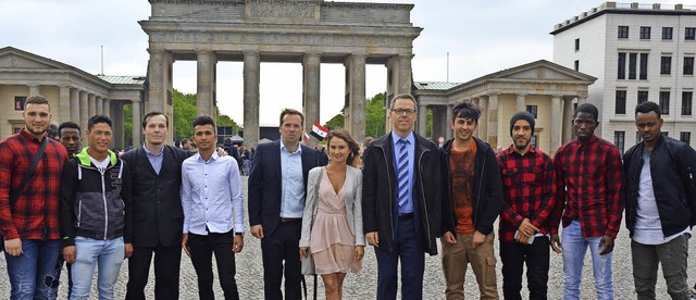 Die Projektteilnehmer in Berlin mit An...derle, Ausbilder bei der BAG (7.v.r.)   | Foto: stadt