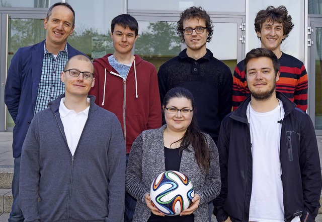 Das  erfolgreiche Team Magma der Hochs... Professor Klaus Dorer (hinten links)   | Foto: Hochschule