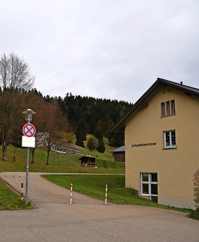 Die Buswendeplatte darf nur von Bussen genutzt werden.  | Foto: Sahli