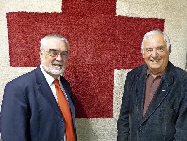 Gottfried (links) und Lothar Fleck, zw...giert haben. Sie wurden jetzt geehrt.   | Foto: Claudia Bachmann-Goronzy