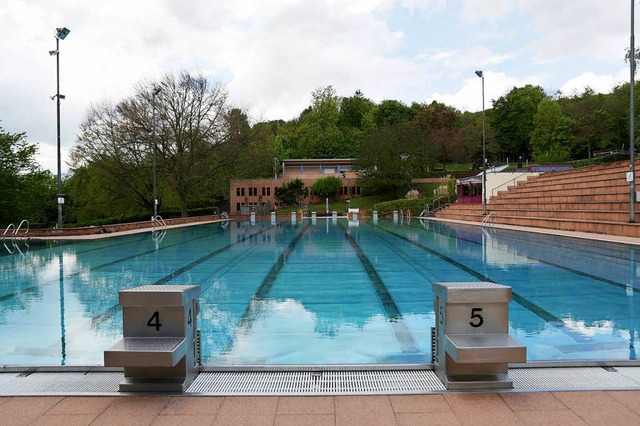 Das Terrassenbad Lahr wartet auf den Sommer.  | Foto: Christoph Breithaupt