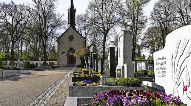 Fr den Lffinger  Friedhof soll zusam...fristige Strategie erarbeitet werden.   | Foto: Martin Wunderle