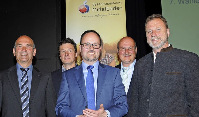 Der Vorstand um Vorstandschef Wendelin...Geschftsfhrer Markus Bieser (Mitte)   | Foto: Lhnig