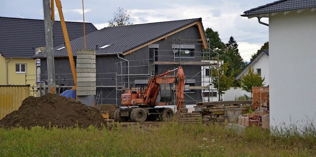 2013 fllte sich das Gieenfeld in Efr...e Neubaugebiet entsteht in Huttingen.   | Foto: VL