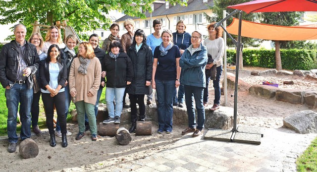 Die Mitarbeiterinnen des Oberlin-Kinde...s) plante den 90000 Euro teuren Umbau.  | Foto: Britta Wieschenkmper