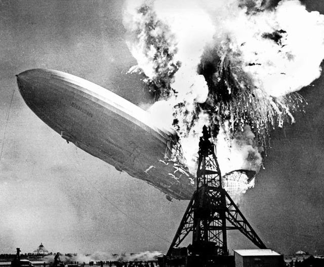 Die &#8222;Hindenburg&#8220; strzte im US-amerikanischen Lakehurst ab.   | Foto: dpa