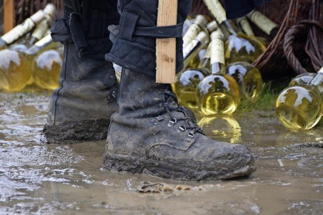 Mittelalterfest kmpft mit dem Regen