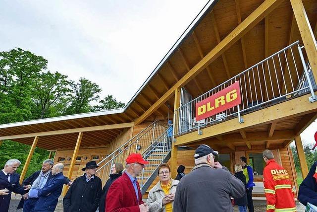 Bald nimmt die DLRG ihre neue Wachstelle am Opfinger See in Betrieb