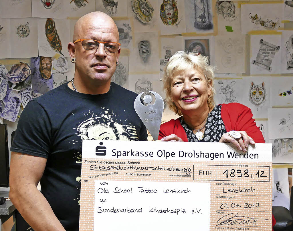 Tattoos bringen 1898 Euro ein Lenzkirch Badische Zeitung