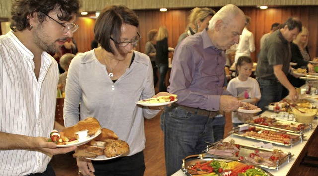 Leicht fiel die Auswahl am Buffett kei... kam jeder Geschmack auf seine Kosten.  | Foto: Rolf Reimann