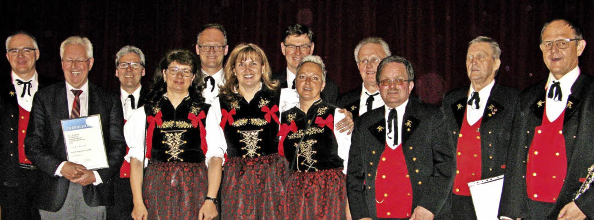 Die Geehrten (von links): Matthias Sch...Anton Schmidt, es fehlt Tanja Albiez.   | Foto: Ulrike Spiegelhalter