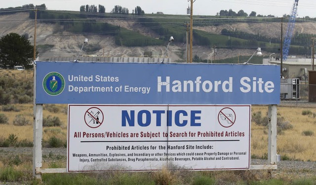 Schild am Rande des Atommlllagers Hanford Site   | Foto: dpa