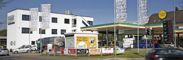 Am Elzdamm 48&#8722;49 hat der Tankhof Grn seit 45 Jahren seinen Firmensitz.    | Foto: Tankhof Grn