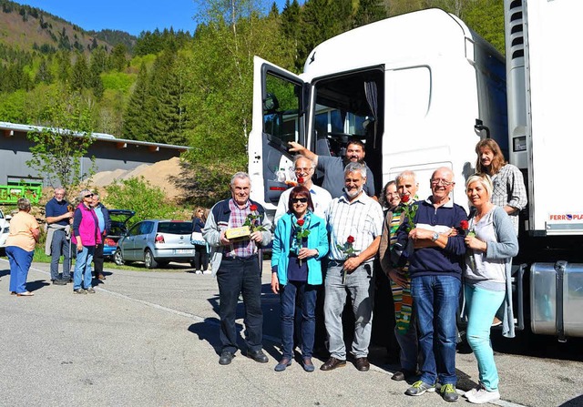 Das Begleitteam des Hilfs-Konvois  wur...e lange Reise nach Rumnien geschickt.  | Foto: Paul Berger