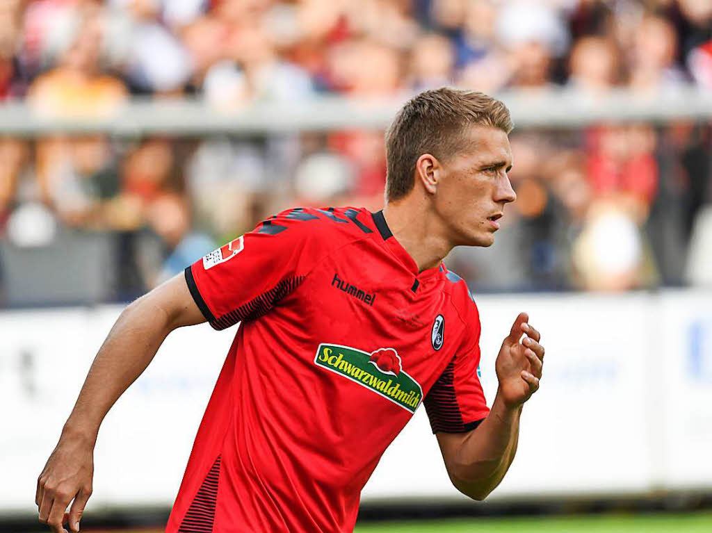 Nils Petersen wird wieder eingewechselt.