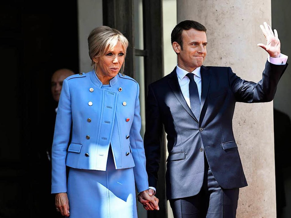 Macron mit seiner Ehefrau  | Foto: AFP