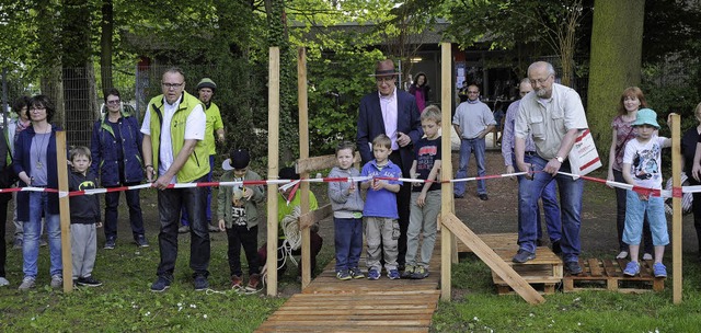 Auf die Pltze fertig los: Kinder woll...olfgang G. Mller und Gnter Evermann.  | Foto: BETTINA SCHALLER