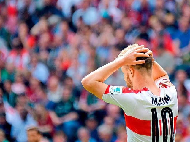 Stuttgarts Alexandru Maxim whrend des Spiels gegen Hannover  | Foto: dpa
