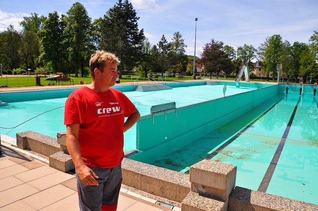 Das Schopfheimer Freibad muss zum Leid...tens zwei Wochen geschlossen bleiben.   | Foto: Kapitz