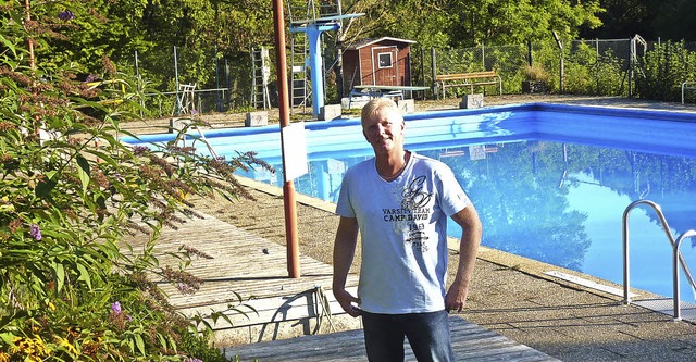 Frank Pieper freut sich auf die Wiedererffnung des Schwimmbads Sthlingen.  | Foto: Privat