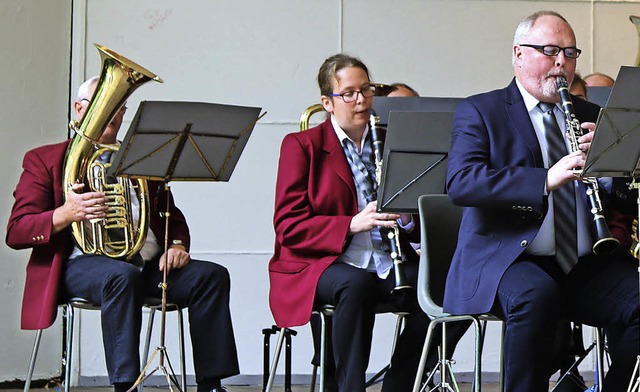 Die Stadtmusik unter Leitung von Ulric...itel &quot;Volks- und Filmmusik&quot;.  | Foto: Katharina Bartsch