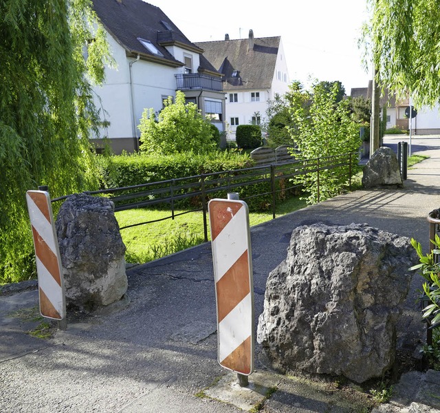 Die   Rote Brcke in Istein ist marode und muss ersetzt  werden.  | Foto: Victoria Langelott