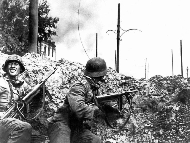 Deutsche Soldaten bei den Straenkmpfen um Stalingrad (undatiertes Archivbild)  | Foto: dpa