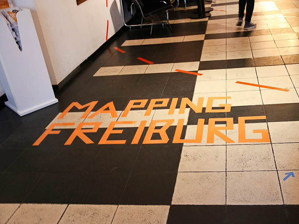 Mapping-Freiburg Ausstellung in der Passage 46.