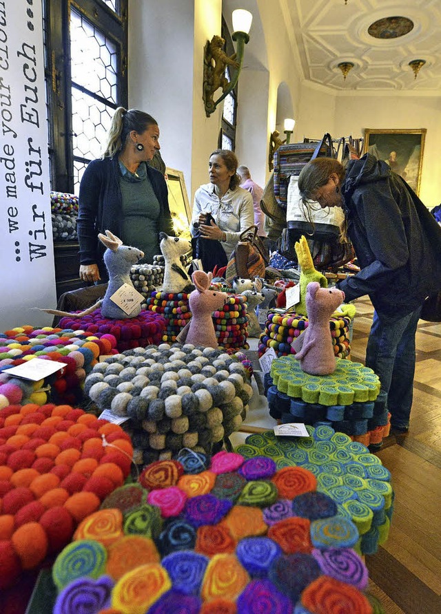 Viele Farbtupfer im Historischen Kaufhaus    | Foto: Michael Bamberger