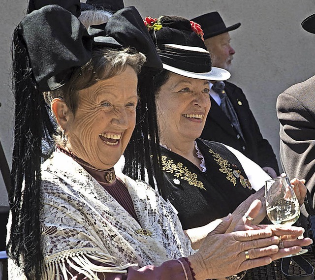 Ihren Spa hatten die Trachtentrger b...Jubilums der Auggener Trachtengruppe.  | Foto: Volker Mnch