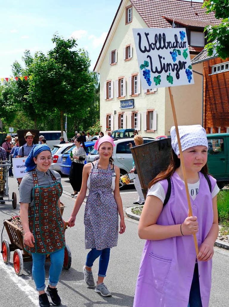 Mit einem bunten Festumzug feiert Wollbach sein Jubilum.