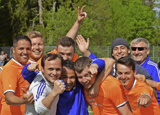 Nach dem 2:1-Sieg in Gndelwangen sind...n Saison in der Kreisliga A am Start.   | Foto: scheu