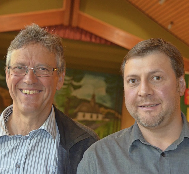 Herbert Kaiser (rechts) wurde fr 50 B...Strittmatter fr zehn Spenden geehrt.   | Foto: Christiane Sahli