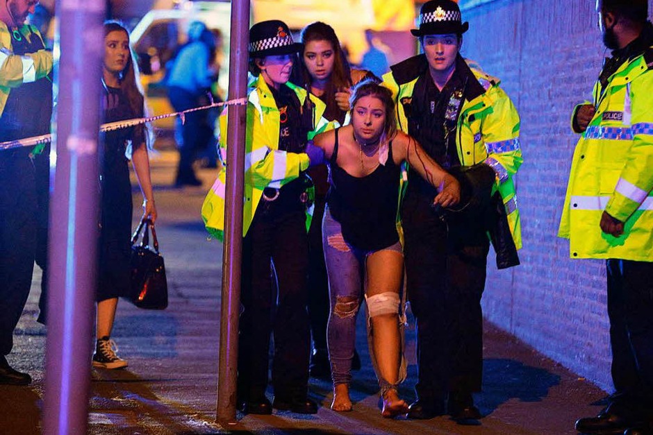 Bei einem Konzert des US-Popsternchens Ariana Grande in Manchester gab es eine Explosion mit vielen Toten. (Foto: dpa) Bei einem Konzert des US-Popsternchens Ariana Grande in Manchester gab es eine Explosion mit vielen Toten. (Foto: dpa)