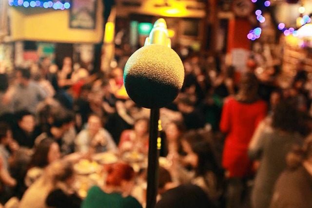 Am Donnerstag werden 20 Jahre Poetry Slam im Caf Atlantik gefeiert.  | Foto: Max Schuler